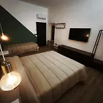 Yourhomeinvenice *